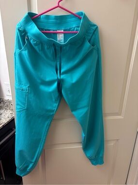 Figs Zamora joggers Oasis size M